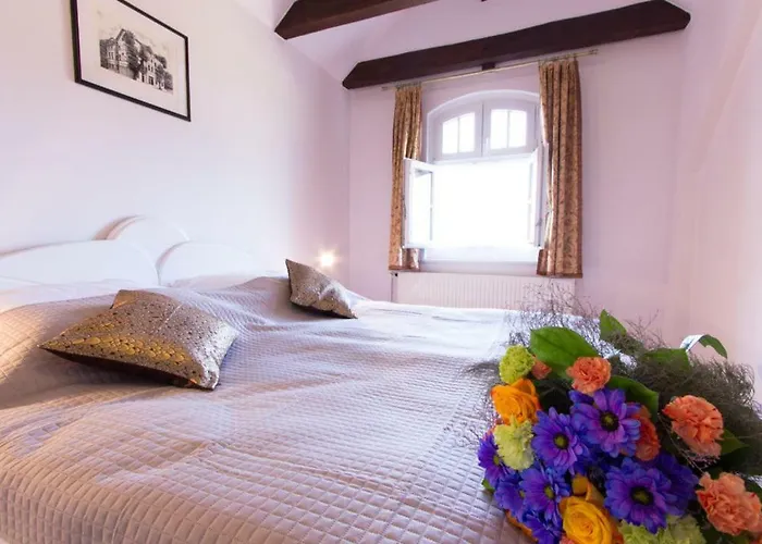 Richter Privatunterkunft *